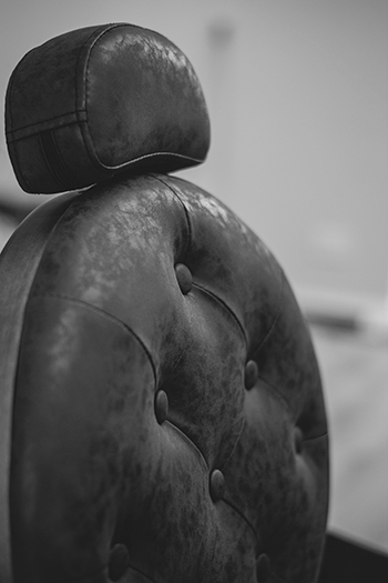 the gentry marlow barber chair closeup